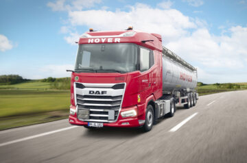 Kansainvälinen nesteiden kuljetusyritys HOYER tilaa 165 DAF XG -vetoautoa