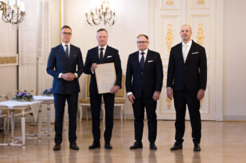 Tasavallan presidentti palkitsi Sandvikin pitkäaikaisena investoijana Suomessa