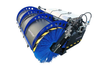 Snowstarin kauhaharjat ja keräävät harjalaitteet JH-Centeriltä – Harjakausi on jo ovella